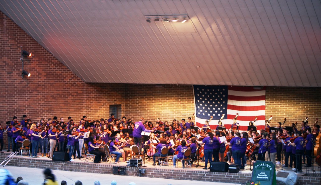 Joliet Township High School Orchestra - Directed by Peter Lipari (photo by Lisa Scarcelli) 